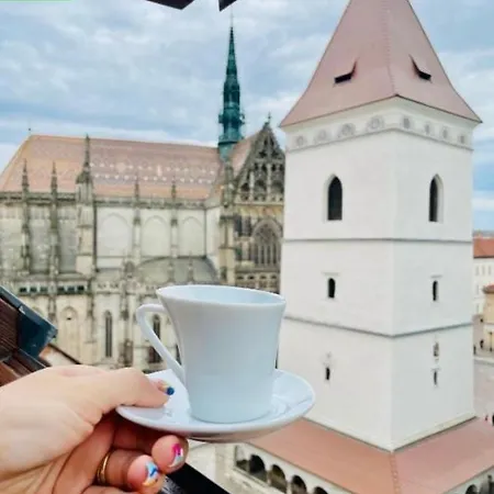 With Cathedral View Διαμέρισμα *